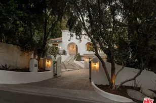 17647 Belinda St, Encino, CA 91316 - Photo 35