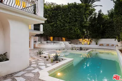 17647 Belinda St, Encino, CA 91316 - Photo 29