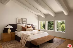 17647 Belinda St, Encino, CA 91316 - Photo 19