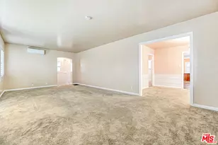 4827 8th Ave, Los Angeles, CA 90043 - Photo 5