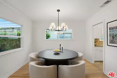 12540 Albers St, Valley Village, CA 91607 - Photo 21