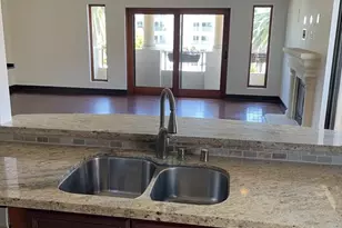 1215 Armacost Ave, Los Angeles, CA 90025 - Photo 5