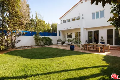 2341 32nd St, Santa Monica, CA 90405 - Photo 29