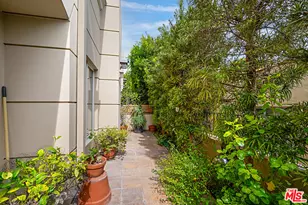 1217 Yale St, Santa Monica, CA 90404 - Photo 21