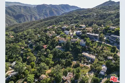 20228 Croydon Ln, Topanga, CA 90290 - Photo 23