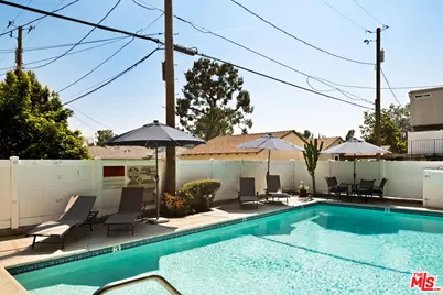 1906 W Victory Blvd #9, Burbank, CA 91506 - Photo 19