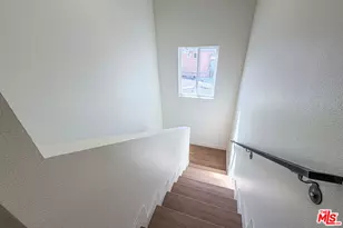 423 E 31st St, Los Angeles, CA 90011 - Photo 13