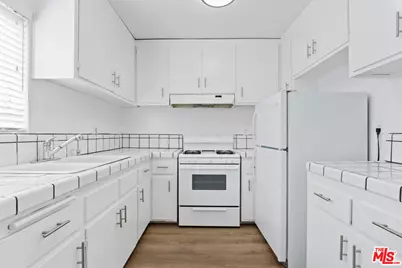 3625 Mentone Ave, Los Angeles, CA 90034 - Photo 3