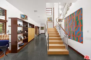 645 Tuallitan Rd, Los Angeles, CA 90049 - Photo 17