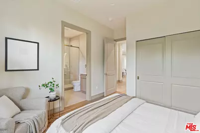 4912 Beeman Ave, Valley Village, CA 91607 - Photo 23