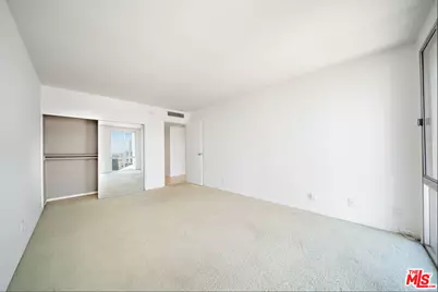 800 W 1st St #2203, Los Angeles, CA 90012 - Photo 17