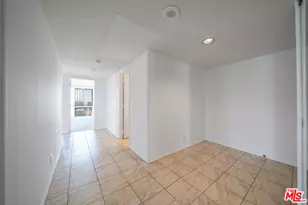 800 W 1st St, Los Angeles, CA 90012 - Photo 21