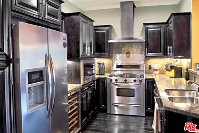 3750 Santa Rosalia Dr #604, Los Angeles, CA 90008 - Photo 5