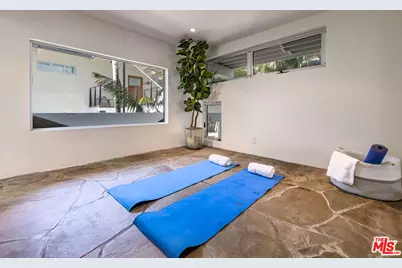 25006 Malibu Rd, Malibu, CA 90265 - Photo 53