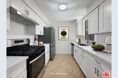 14950 Victory Blvd #104, Van Nuys, CA 91411 - Photo 3
