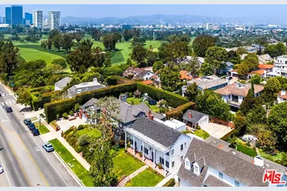 2718 Motor Ave, Los Angeles, CA 90064 - Photo 3
