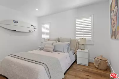 1236 S Mullen Ave, Los Angeles, CA 90019 - Photo 17