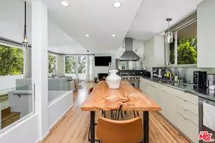1331 Cordell Pl, Los Angeles, CA 90069 - Photo 13