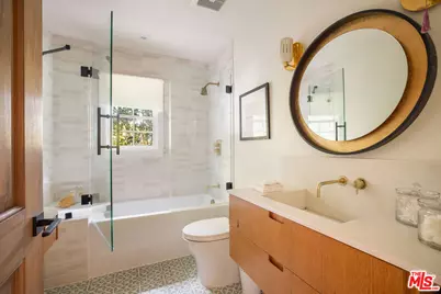 13627 W Sunset Blvd, Pacific Palisades, CA 90272 - Photo 21