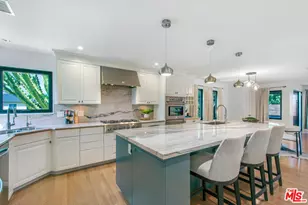 3558 S Muirfield Rd, Los Angeles, CA 90016 - Photo 9