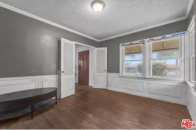 2904 W 84th St, Inglewood, CA 90305 - Photo 9
