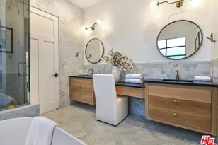 707 Amoroso Pl, Venice, CA 90291 - Photo 7