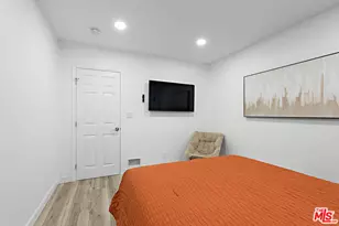 8222 Pershing Dr, Playa del Rey, CA 90293 - Photo 29