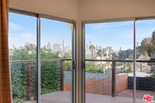 2240 Ewing St, Los Angeles, CA 90039 - Photo 11