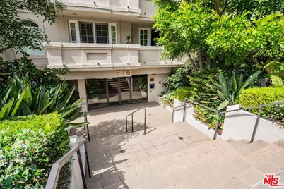 575 S Barrington Ave #107, Los Angeles, CA 90049 - Photo 27