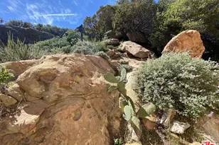 965 Stunt Rd, Calabasas, CA 91302 - Photo 65