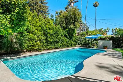 5836 Hillview Park Ave, Van Nuys, CA 91401 - Photo 37