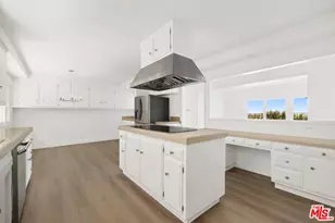 1680 Alta Mura Rd, Pacific Palisades, CA 90272 - Photo 29