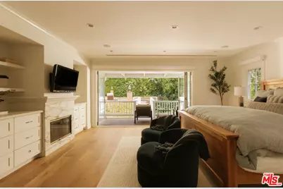 436 Loring Ave, Los Angeles, CA 90024 - Photo 9