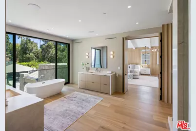 5056 Louise Ave, Encino, CA 91316 - Photo 19