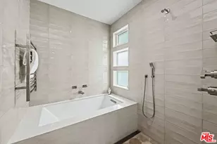 922 Berkeley St, Santa Monica, CA 90403 - Photo 29