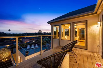 922 Berkeley St, Santa Monica, CA 90403 - Photo 41