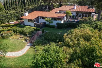 2437 Via Sonoma, Palos Verdes Estates, CA 90274 - Photo 13