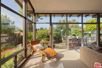 2437 Via Sonoma, Palos Verdes Estates, CA 90274 - Photo 11