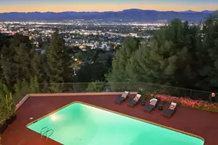 11107 Mountcastle Dr, Studio City, CA 91604 - Photo 27