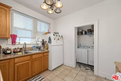 1415 S St Andrews Pl, Los Angeles, CA 90019 - Photo 27