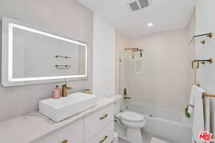 1222 N Olive Dr, West Hollywood, CA 90069 - Photo 13