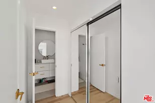 1222 N Olive Dr, West Hollywood, CA 90069 - Photo 13