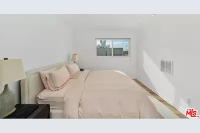 1222 N Olive Dr #201, West Hollywood, CA 90069 - Photo 15