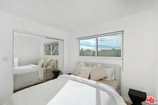1222 N Olive Dr, West Hollywood, CA 90069 - Photo 15
