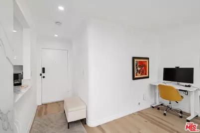 1222 N Olive Dr #201, West Hollywood, CA 90069 - Photo 9