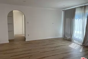 1222 N Olive Dr, West Hollywood, CA 90069 - Photo 3