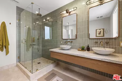 651 Oxford Ave, Venice, CA 90291 - Photo 23