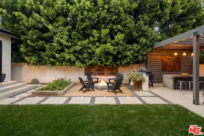 12456 Gilmore Ave, Los Angeles, CA 90066 - Photo 21