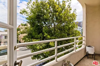 9921 Durant Dr #2, Beverly Hills, CA 90212 - Photo 9