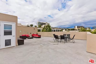 9921 Durant Dr #2, Beverly Hills, CA 90212 - Photo 31